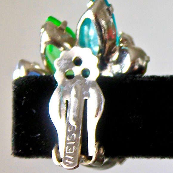 WEISS EARRINGS CLIP ON VINTAGE  GREENS BLUES CRYSTAL SILVER - Picture 6 of 8